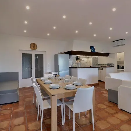 Des Fontenelles * La Croix-Valmer